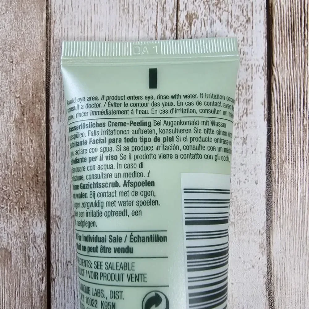 Clinique face scrub cream travel size 30ml
